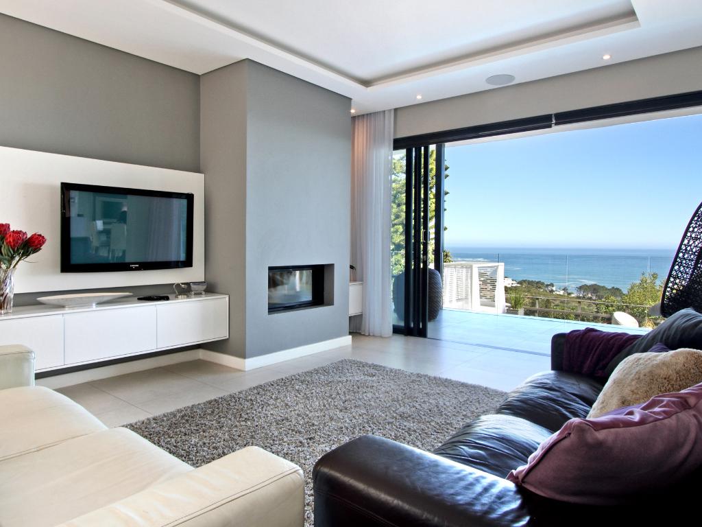 Photo 3 of Omorphi accommodation in Camps Bay, Cape Town with 5 bedrooms and 4.5 bathrooms