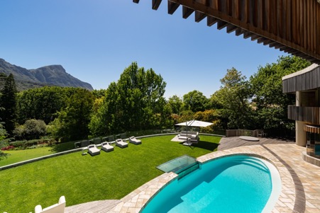 Photo 13 of Organic House accommodation in Bishopscourt, Cape Town with 6 bedrooms and 6 bathrooms