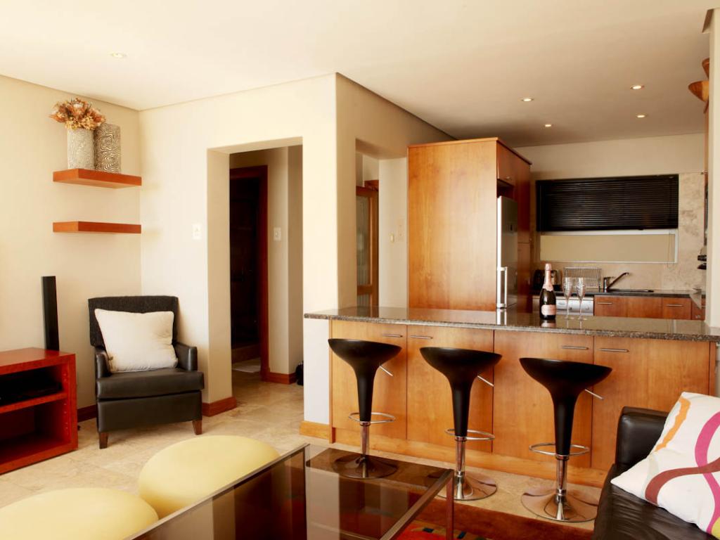 Photo 5 of Panorama Apartment accommodation in Camps Bay, Cape Town with 1 bedrooms and 1 bathrooms
