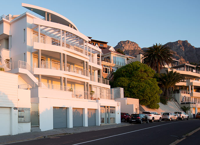 Photo 2 of Paradiso Views accommodation in Camps Bay, Cape Town with 7 bedrooms and 6 bathrooms