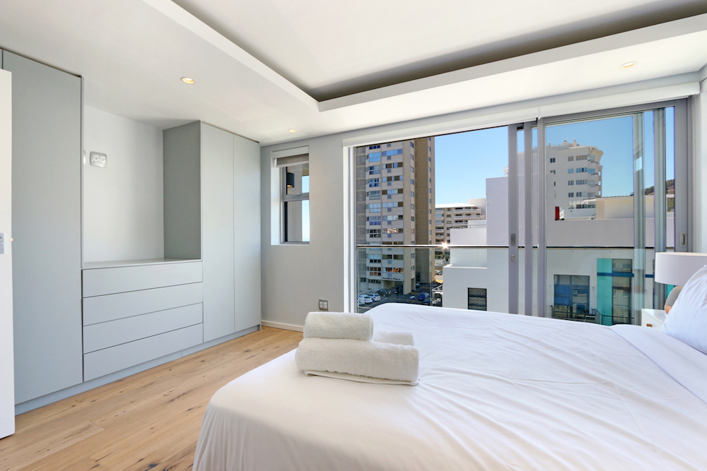 Photo 8 of Pavilion accommodation in Sea Point, Cape Town with 2 bedrooms and 2 bathrooms