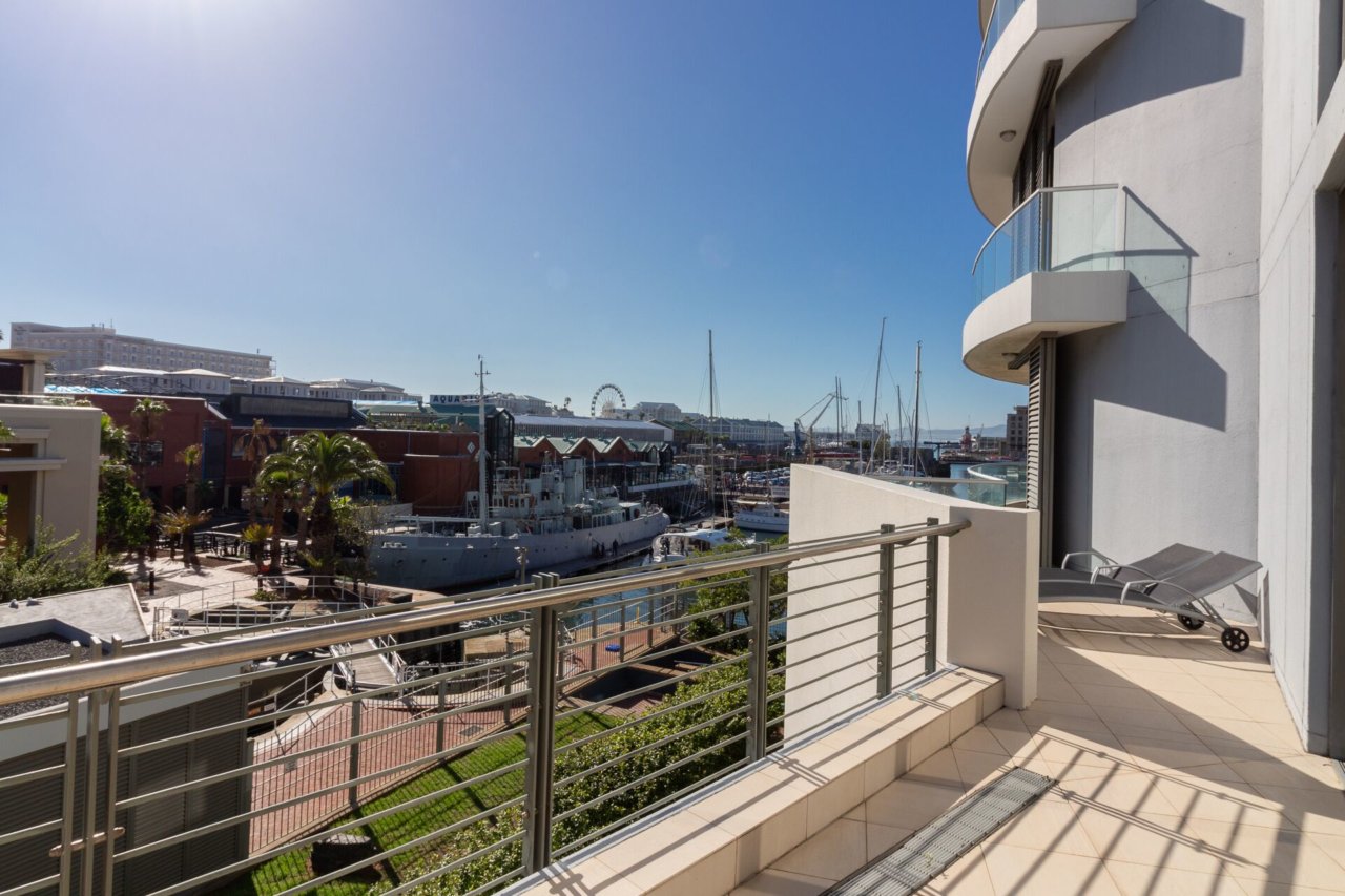 Photo 33 of Pembroke 207 accommodation in V&A Waterfront, Cape Town with 3 bedrooms and 3 bathrooms