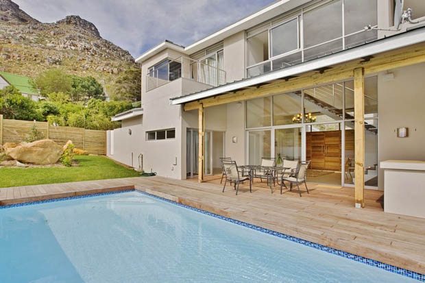 Photo 11 of Penzance Estate Villa accommodation in Hout Bay, Cape Town with 5 bedrooms and 3 bathrooms