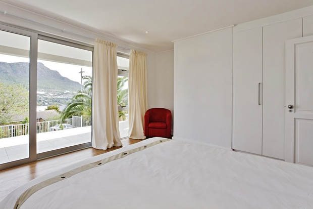 Photo 6 of Penzance Estate Villa accommodation in Hout Bay, Cape Town with 5 bedrooms and 3 bathrooms