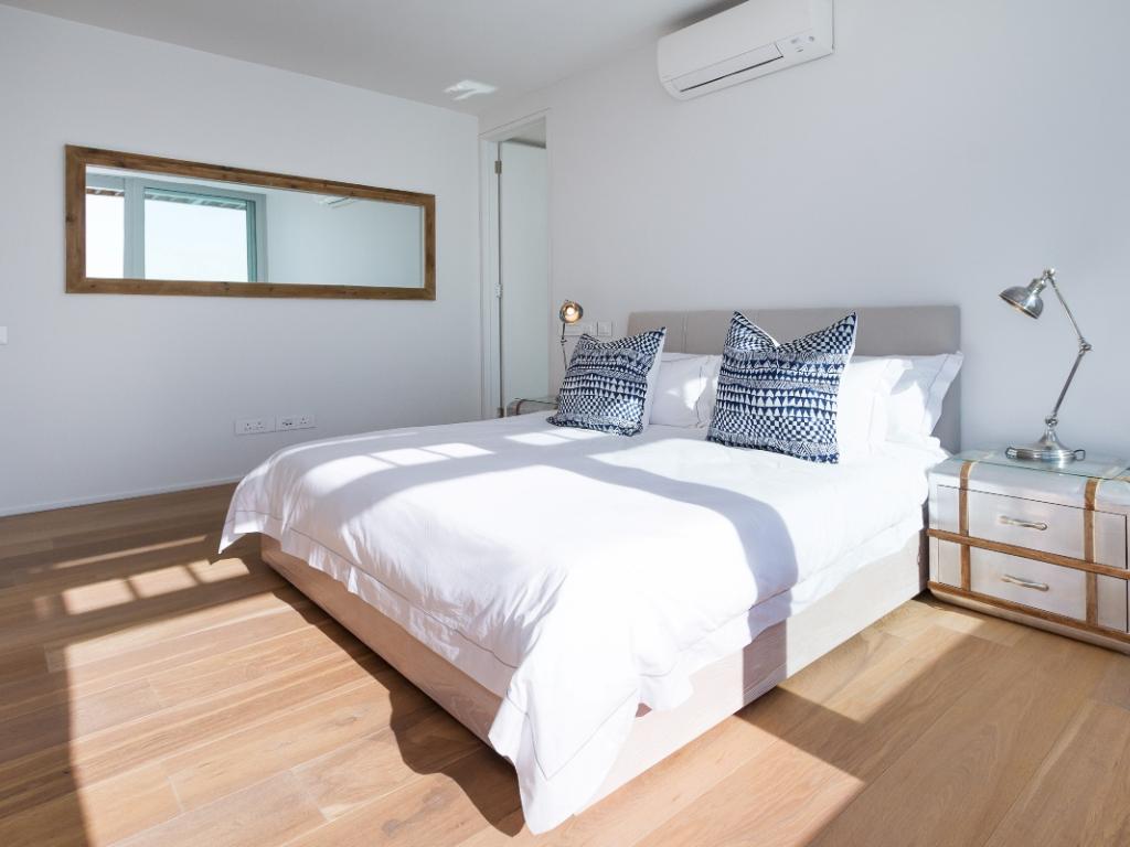 Photo 15 of Peridot accommodation in Camps Bay, Cape Town with 4 bedrooms and 4 bathrooms