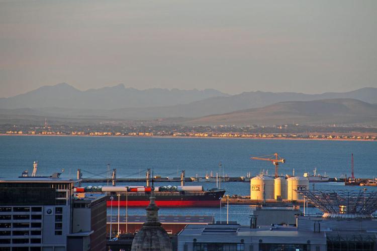 Photo 26 of Perspectives Penthouse accommodation in City Centre, Cape Town with 2 bedrooms and 2 bathrooms