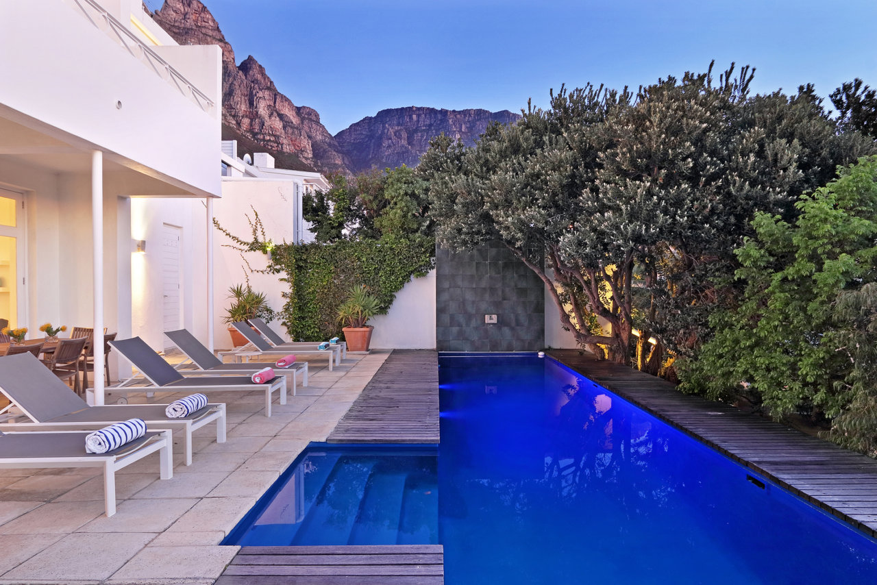 Photo 11 of Picasso accommodation in Camps Bay, Cape Town with 4 bedrooms and 4 bathrooms