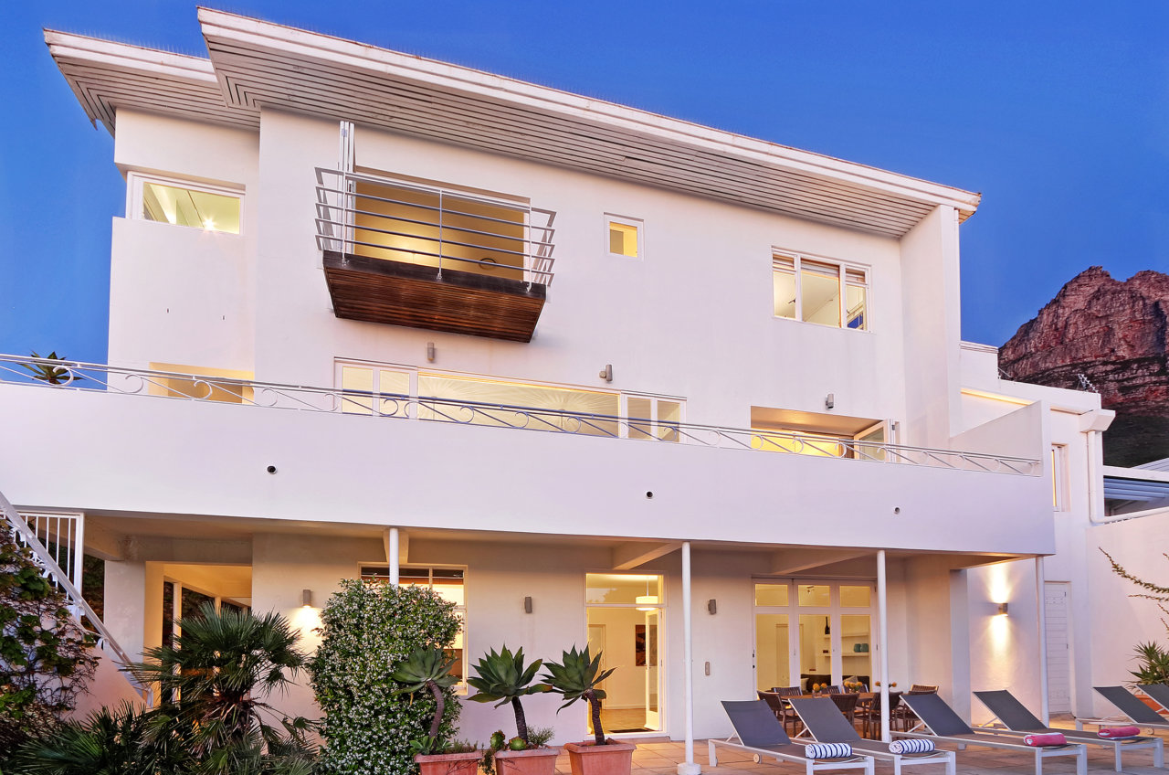 Photo 13 of Picasso accommodation in Camps Bay, Cape Town with 4 bedrooms and 4 bathrooms