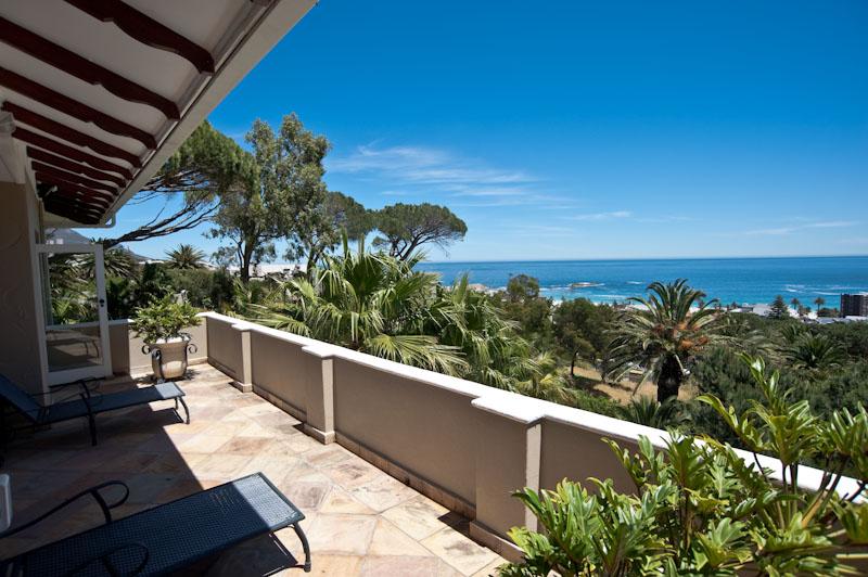 Photo 13 of Quebec Villa accommodation in Camps Bay, Cape Town with 4 bedrooms and 3 bathrooms