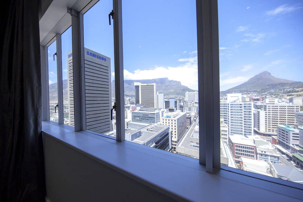 Photo 5 of Radisson 1510 accommodation in City Centre, Cape Town with 2 bedrooms and 2 bathrooms