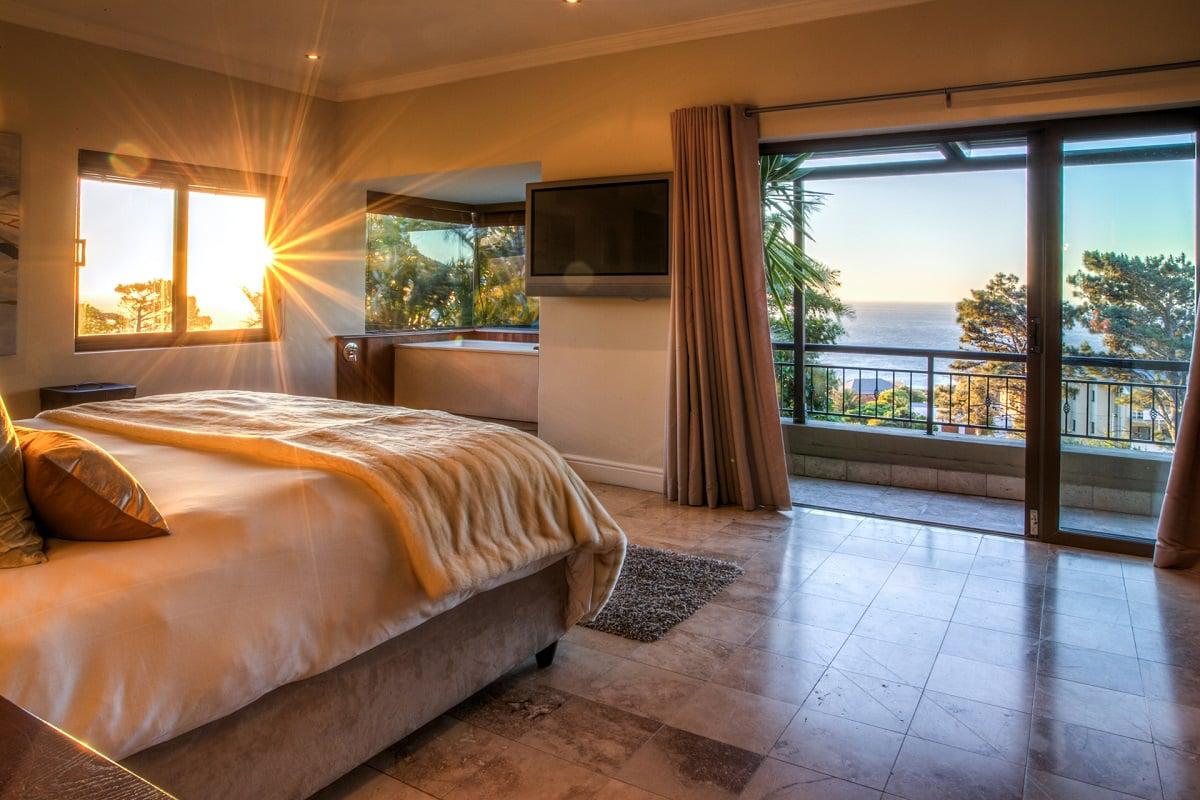 Photo 6 of Roc Villa accommodation in Camps Bay, Cape Town with 4 bedrooms and 4 bathrooms