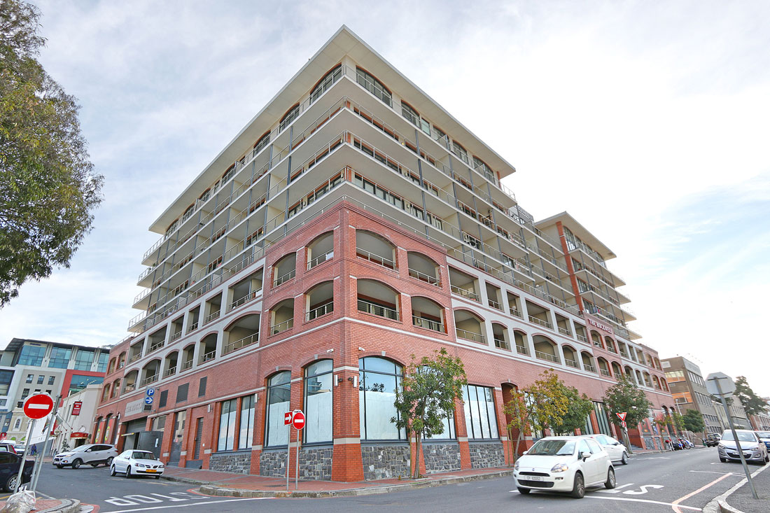 Photo 13 of Rockwell 317 accommodation in De Waterkant, Cape Town with 2 bedrooms and 2 bathrooms