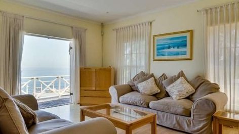 Photo 6 of Rontree Views accommodation in Camps Bay, Cape Town with 6 bedrooms and 5 bathrooms