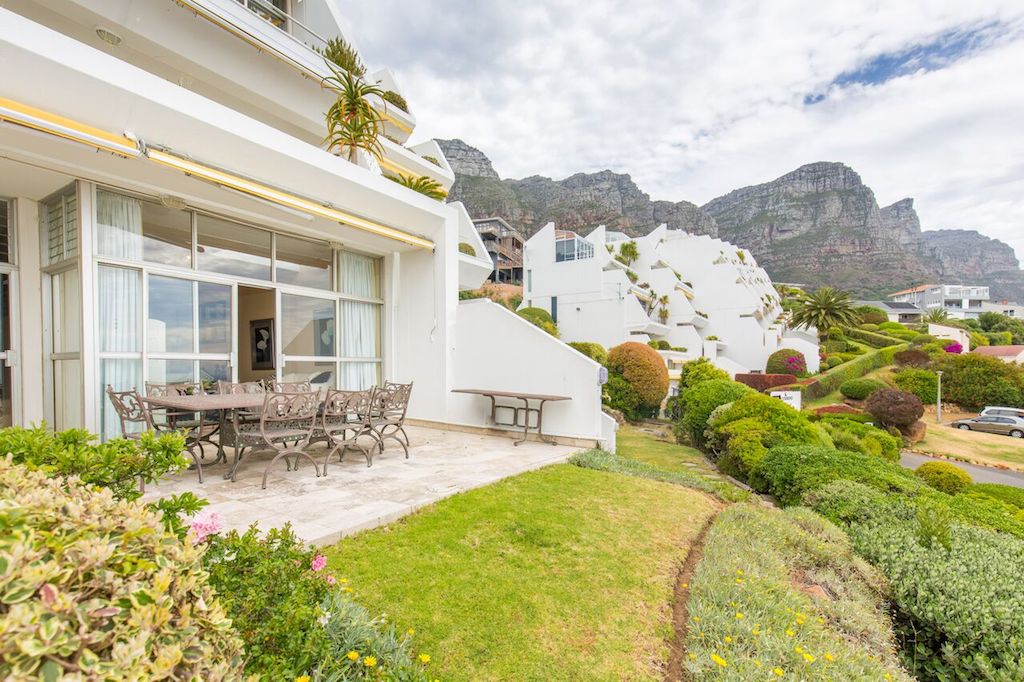 Photo 1 of Roodeberg Views accommodation in Camps Bay, Cape Town with 3 bedrooms and 2 bathrooms