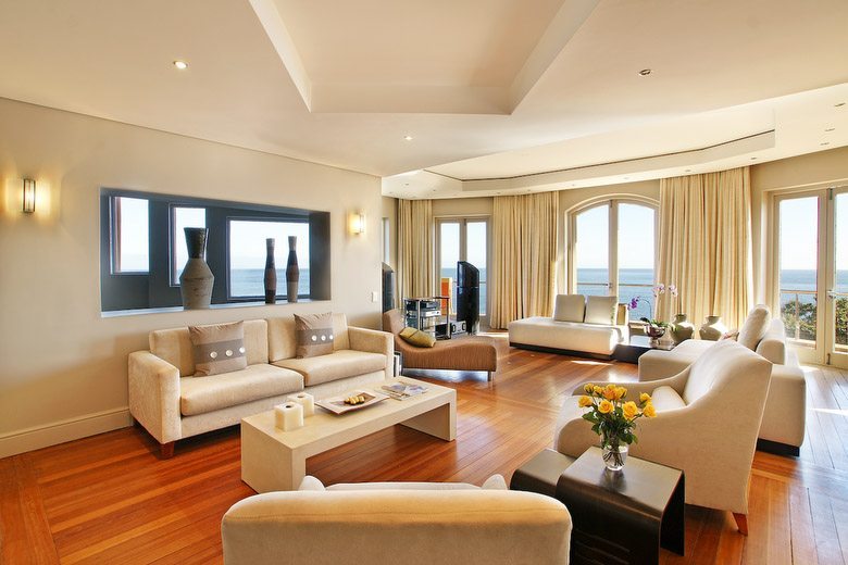 Photo 14 of San Michele accommodation in Bantry Bay, Cape Town with 3 bedrooms and 2 bathrooms