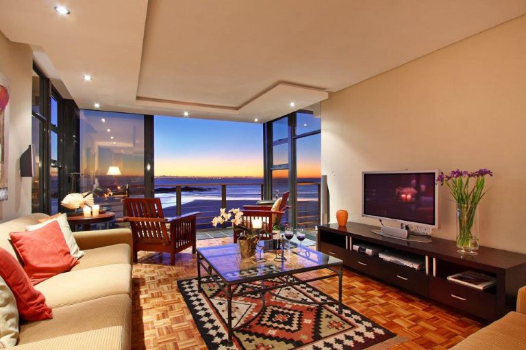 Photo 13 of Sand and Sea 204 accommodation in Bloubergstrand, Cape Town with 3 bedrooms and 2 bathrooms
