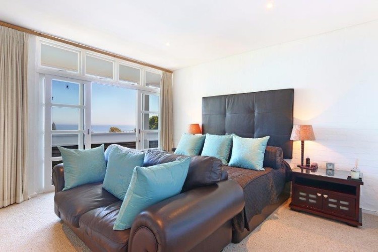 Photo 6 of Sea-esta accommodation in Llandudno, Cape Town with 4 bedrooms and 3 bathrooms