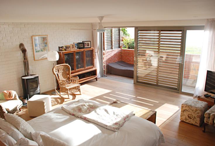 Photo 9 of Sea Foam Bungalow accommodation in Bakoven, Cape Town with 3 bedrooms and 3 bathrooms
