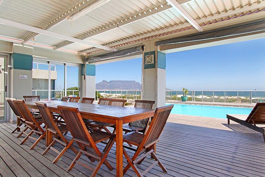 Photo 8 of Sea Spray Apartment accommodation in Bloubergstrand, Cape Town with 1 bedrooms and 1 bathrooms