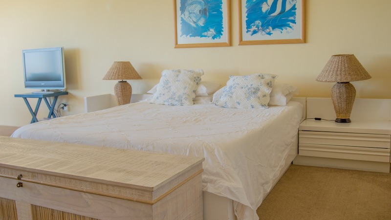 Photo 17 of Sea Villa on the Bend accommodation in Llandudno, Cape Town with 4 bedrooms and 3 bathrooms