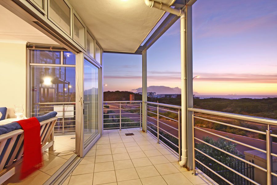 Photo 14 of Seaside Village A15 accommodation in Bloubergstrand, Cape Town with 3 bedrooms and 2 bathrooms