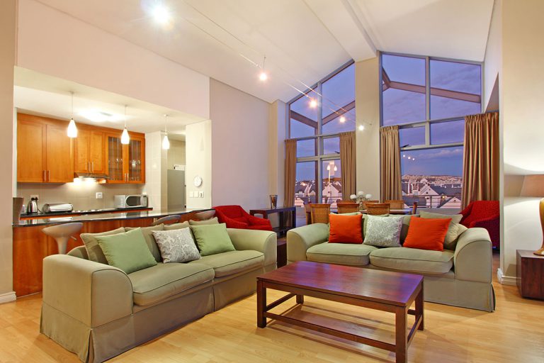 Photo 20 of Seaside Village accommodation in Bloubergstrand, Cape Town with 3 bedrooms and 3 bathrooms