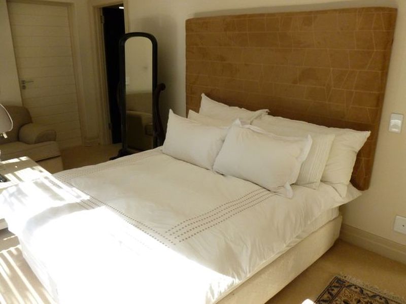 Photo 11 of Simons Town Villa accommodation in Simons Town, Cape Town with 4 bedrooms and 4 bathrooms