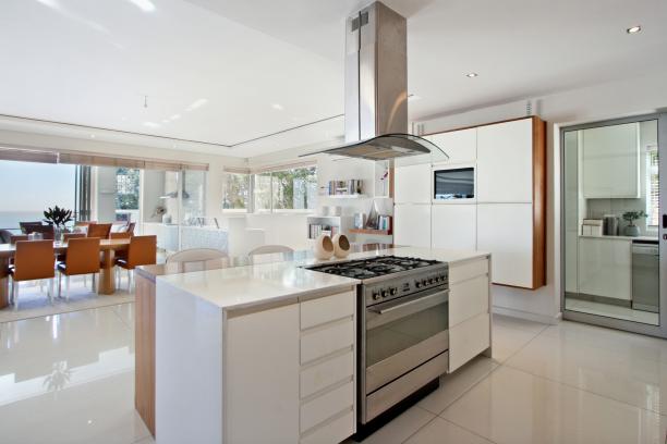 Photo 6 of Skyfall Villa accommodation in Camps Bay, Cape Town with 4 bedrooms and 4 bathrooms