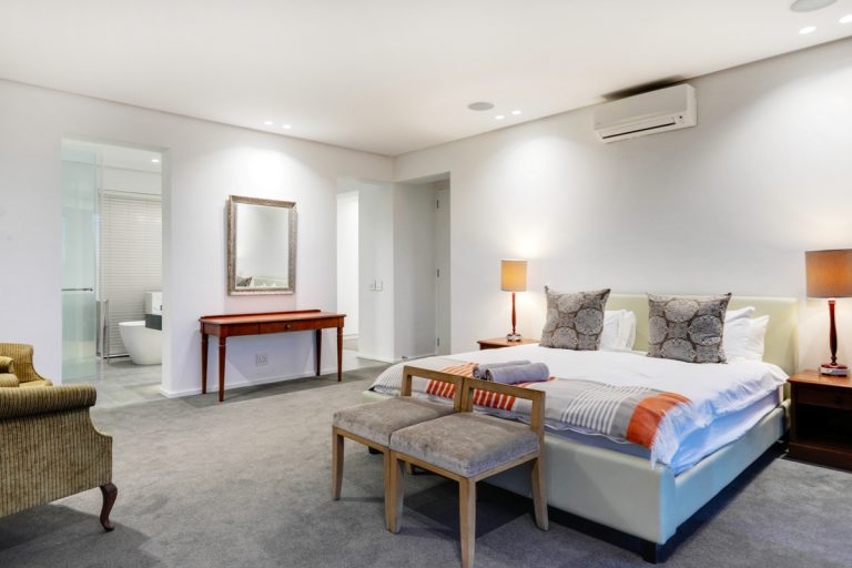 Photo 12 of Skyline Main accommodation in Camps Bay, Cape Town with 3 bedrooms and 3 bathrooms