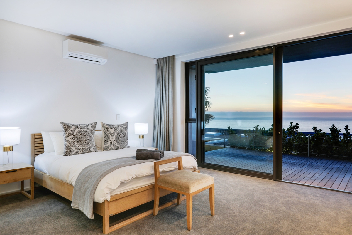 Photo 8 of Skyline Main accommodation in Camps Bay, Cape Town with 3 bedrooms and 3 bathrooms