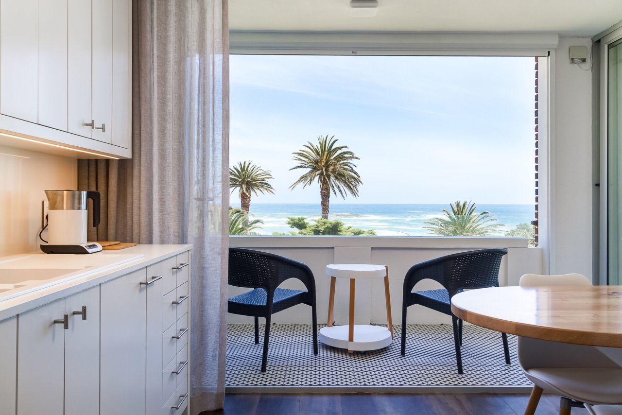 Photo 6 of Sonnekus accommodation in Camps Bay, Cape Town with 3 bedrooms and 2 bathrooms