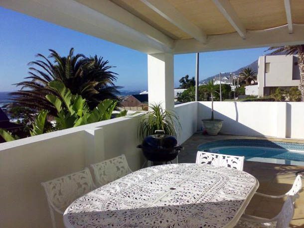 Photo 7 of Spring Tide accommodation in Camps Bay, Cape Town with 4 bedrooms and 3 bathrooms