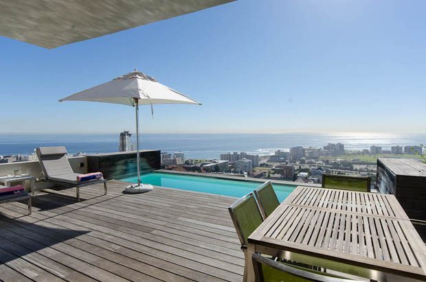 Photo 1 of Springbok Views accommodation in Green Point, Cape Town with 3 bedrooms and 3 bathrooms