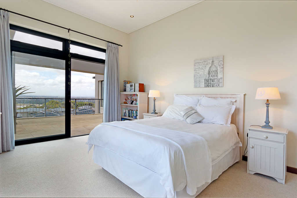 Photo 11 of Stonehurst Villa accommodation in Tokai, Cape Town with 4 bedrooms and 3 bathrooms