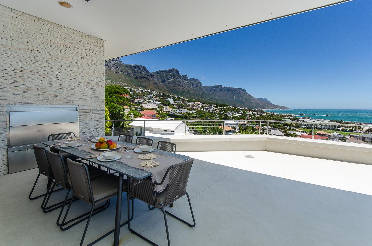 Photo 10 of Strathmore Dream accommodation in Camps Bay, Cape Town with 4 bedrooms and 3 bathrooms