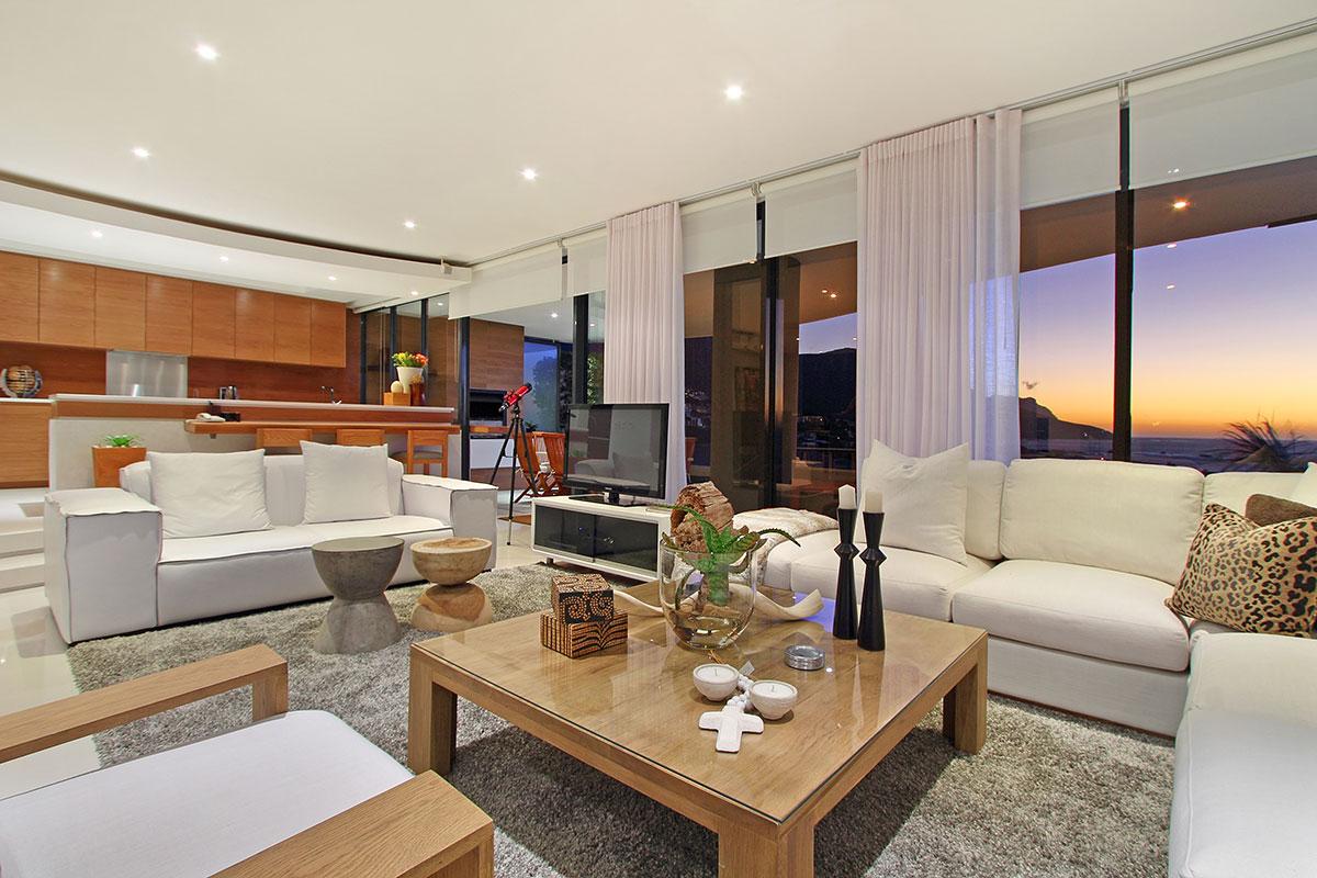 Photo 10 of Strathmore Villa accommodation in Camps Bay, Cape Town with 3 bedrooms and 3 bathrooms
