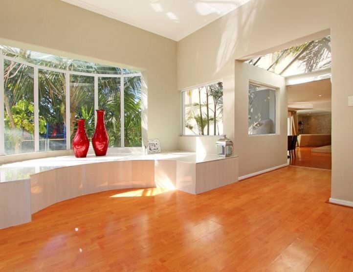 Photo 22 of Sunset Beach Cowrie Villa accommodation in Sunset Beach, Cape Town with 5 bedrooms and 5.5 bathrooms