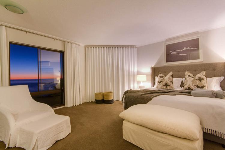 Photo 7 of Sunset Paradise 3 Bed accommodation in Llandudno, Cape Town with 3 bedrooms and 2.5 bathrooms