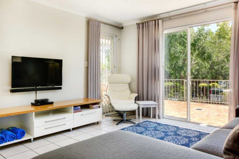Photo 14 of Sutton Place accommodation in Oranjezicht, Cape Town with 2 bedrooms and 2 bathrooms