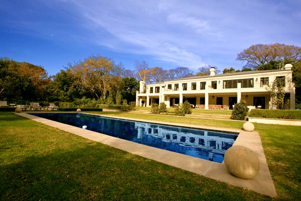 Photo 13 of The Abbey accommodation in Bishopscourt, Cape Town with 5 bedrooms and 5 bathrooms