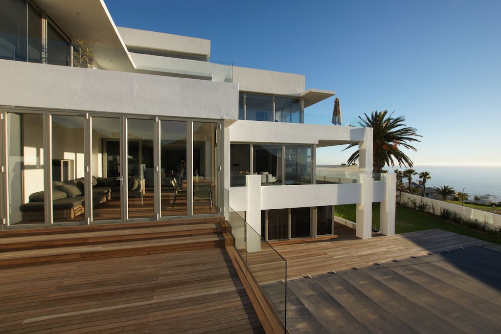Photo 2 of The Baules Villa accommodation in Camps Bay, Cape Town with 7 bedrooms and 7 bathrooms
