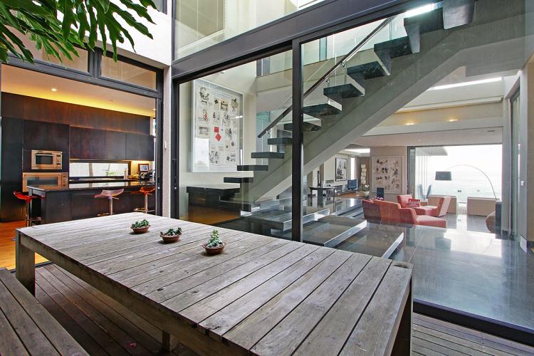 Photo 9 of The De Wet accommodation in Bantry Bay, Cape Town with 4 bedrooms and 4 bathrooms