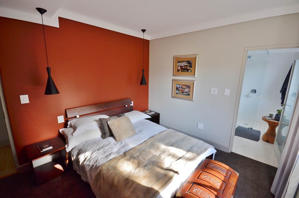 Photo 21 of The Glen Villa accommodation in Higgovale, Cape Town with 4 bedrooms and 4.5 bathrooms