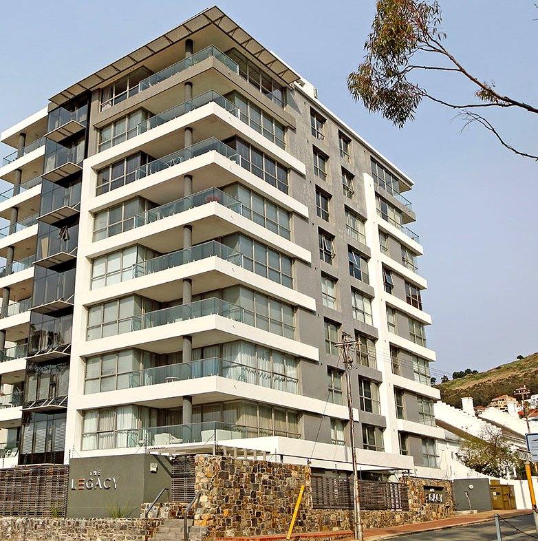 Photo 1 of The Legacy 403 accommodation in Green Point, Cape Town with 1 bedrooms and 1 bathrooms