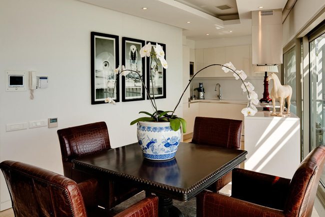 Photo 3 of The Pied d’ terre Victoria accommodation in Clifton, Cape Town with 1 bedrooms and 1 bathrooms