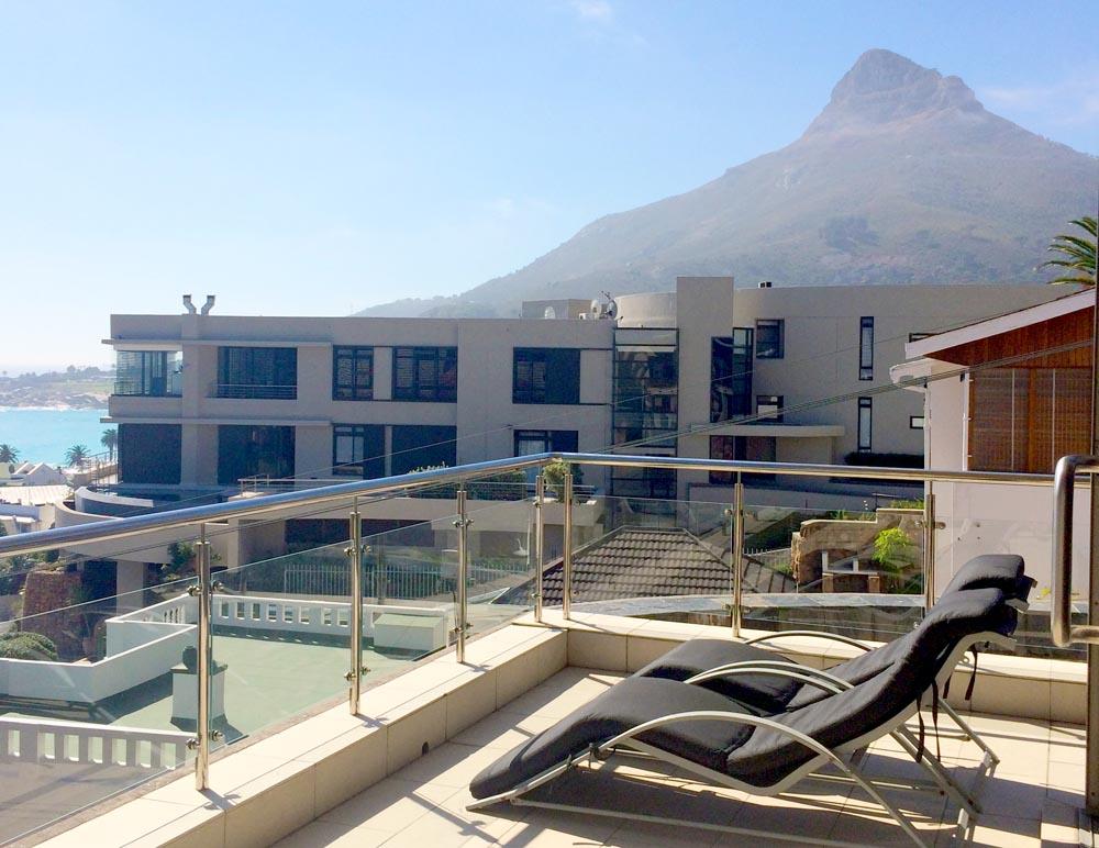 Photo 11 of The Rocks accommodation in Camps Bay, Cape Town with 4 bedrooms and 3.5 bathrooms