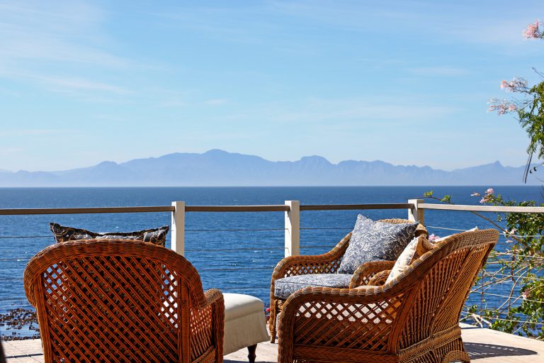 Photo 5 of The Rocks Villa accommodation in Simons Town, Cape Town with 4 bedrooms and 4 bathrooms