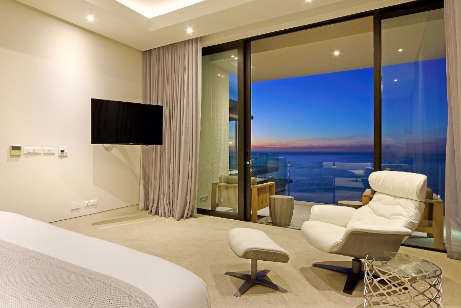Photo 12 of Titan Villa accommodation in Bantry Bay, Cape Town with 5 bedrooms and 5 bathrooms
