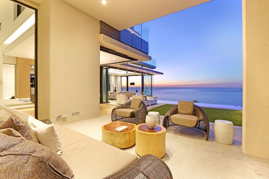 Photo 15 of Titan Villa accommodation in Bantry Bay, Cape Town with 5 bedrooms and 5 bathrooms