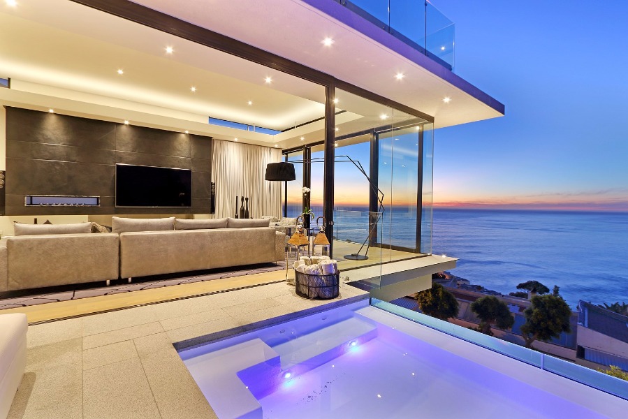 Photo 23 of Titan Villa accommodation in Bantry Bay, Cape Town with 5 bedrooms and 5 bathrooms